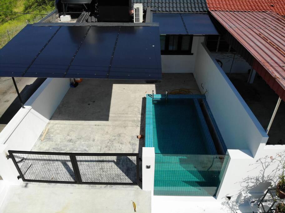Zen Retreat Glass Pool Villa Taiping Exterior photo