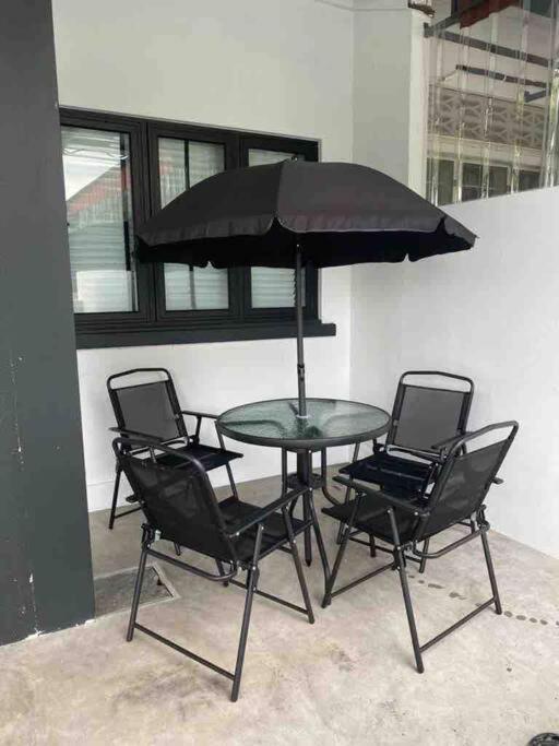 Zen Retreat Glass Pool Villa Taiping Exterior photo
